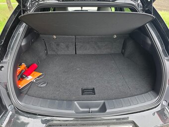 Lexus UX 250H 2.0 112kW Hybrid 2023 - 19