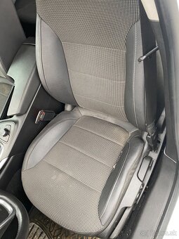 Opel Insignia ST 2.0cdti 118kw AT 4x4 rv 9/2011, 290 000km - 19