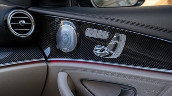 MERCEDES E63 S AMG FORMATIC+ - 19