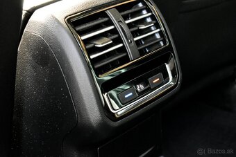 Volkswagen Passat Variant 2.0 TDI BMT R-Line Highline DSG - 19