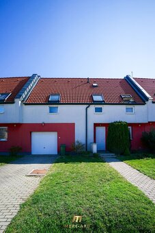 Na predaj 4 izbový podkrovný dom, veľká terasa, garáž, Rajka - 19