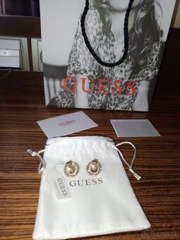 Guess nové náhrdelníky i náramky Dárkové balení - 19
