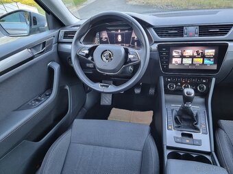 Skoda Superb Combi 2,0 TDI 110 KW VIRTUAL COCKPIT/MATRIX - 19