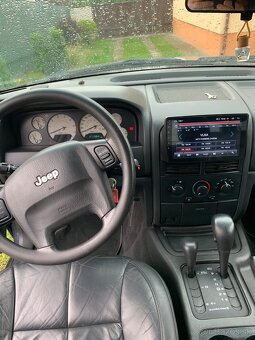 Jeep Grand Cherokee 4.0 - 19