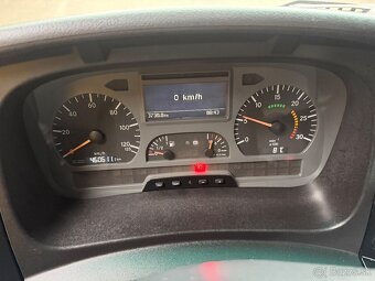 Mercedes-Benz Atego 1218 hákový nakladač hydraulická ruka - 19