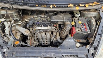 Mitsubishi Colt 1,1i 55kw kód motora: 134910 - 19