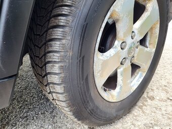 Jeep Grand Cherokee OVERLAND 2012 - 19