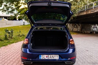 Volkswagen Golf 1.5 TSI R-Line Highline / SK Auto / TOP STAV - 19