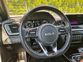 Kia ProCeed 1.5 T-GDi GT-Line A/T - 19