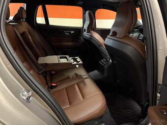 Volvo V60 T8 RRECHARGE Inscription eAWD A/T 288kW - 19