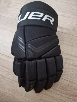 Hokejová výstroj - 19