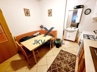 JKV REAL ponúka na predaj 5-izbový dvojpodlažný rodinný dom  - 19