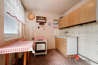 Na predaj rodinný dom v obci Radzovce - 19