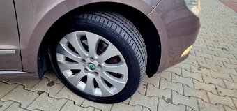 Škoda Superb Combi 2.0 Tdi 125kw 2012 DSG F1 Elegance Full - 19