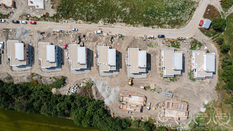 BOSEN | 4 izbové rodinné domy-projekt Slnečné záhrady Hubice - 19