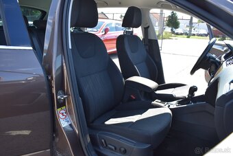 Škoda Octavia Combi 2.0 TDI 184k Style DSG 4x4 - 19