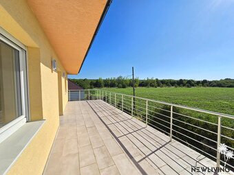 NA PREDAJ Novostavba 6 izbový dom Horná Streda - 19