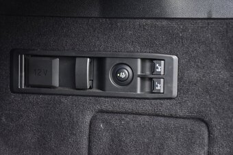 BMW iX xDrive40 FULL VÝBAVA SR ZÁRUKA 12_000_KM_DPH_2024 - 19