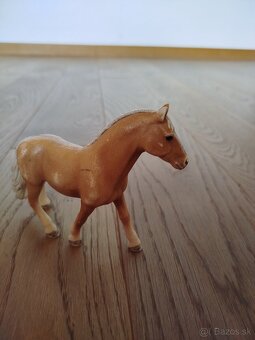 Koníky schleich - 19