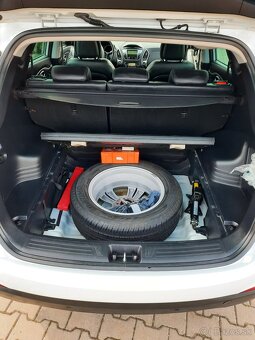 Hiundai ix35 1.7 Crdi 4x2 85kw. - 19