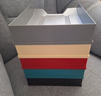 Odkladače na papiere plastové.. - 19