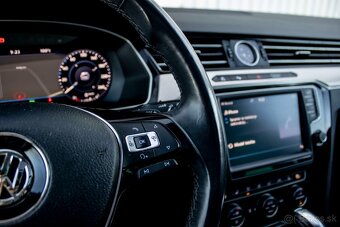 Volkswagen Passat Variant - 19