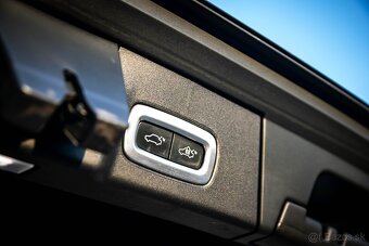 2017 Volvo V90 D5 4x4 Inscription | 166 tisíc km - 19