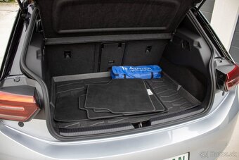 VOLKSWAGEN ID.3 PRO Performance 58kWh 2024 - 19