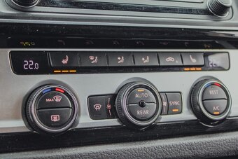 Volkswagen Multivan 2.0 BiTDI BMT Highline 4MOTION DSG - 19