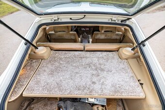 Datsun 280ZX neboli Nissan S130 1981 - 19