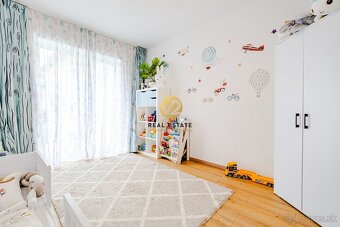 Novostavba – Kompletne zariadený rodinný dom s modernými tec - 19