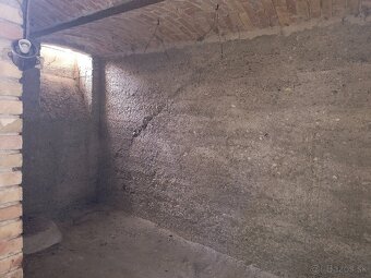 Rodinný dom v obci Čata - 19