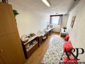 4 IZBOVÝ RD S GARÁŽOU, POZEMOK 960M2, BREZOVÁ POD BRADLOM - 19