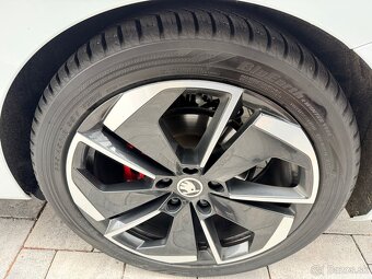 Škoda Octavia 4 RS Combi 2.0 TDI 4x4 BLACK Packet DSG DPH - 19