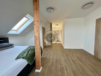 PREDAJ rodinný dom Bezenye - 19