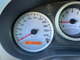 Toyota RAV4 2.0 VVTi - 19