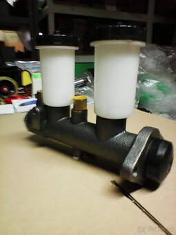 UAZ ,GAZ 69,66,21,24,ŽUK,ZIL,ARO M461 Náhradné diely. - 19