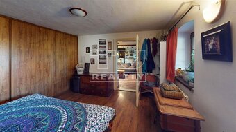 TUreality ponúka na predaj chalupu s veľkým pozemkom v... - 19