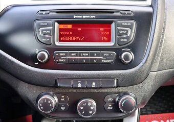 Kia Cee´d SW 1.6 GDI LX/Silver - 19