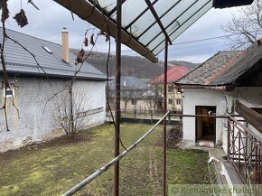 Dom na peknom pozemku v obci Gočovo - 19