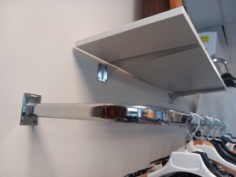 Zariadenie predajne textilu - 19