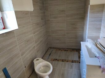 2. Izbový rodinný dom SKLENÉ 558m² - 19