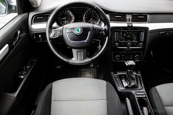 Škoda Superb Combi 2.0 TDI CR 140k Ambition DSG - 19