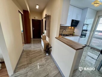 ZNÍŽENÁ CENA - novo-rekonštruovaný 3i byt - 19