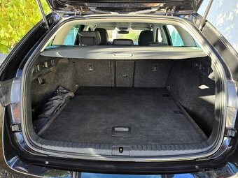 Škoda Octavia Combi 2.0 TDI SCR Style DSG, Mesačne: 262€ - 19