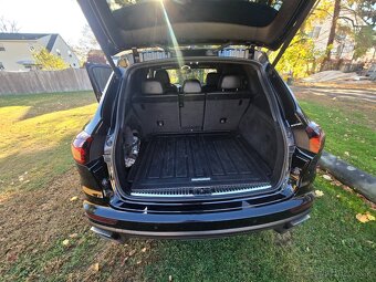 Porsche cayenne 2016 - 19