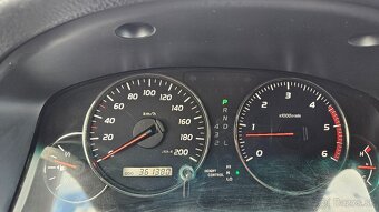 Toyota Land Cruiser 120 3.0I D-4D Lux A/T - 19