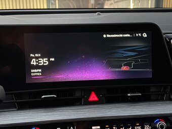 Kia Sportage 1.6 T-GDI Gold Kamera, LED, 1.majiteľ - 19