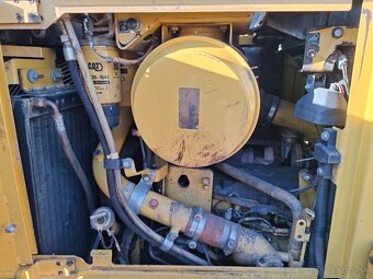 CATERPILLAR D6T XL - 19