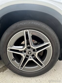 Mercedes GLA 200d 2018 - 19